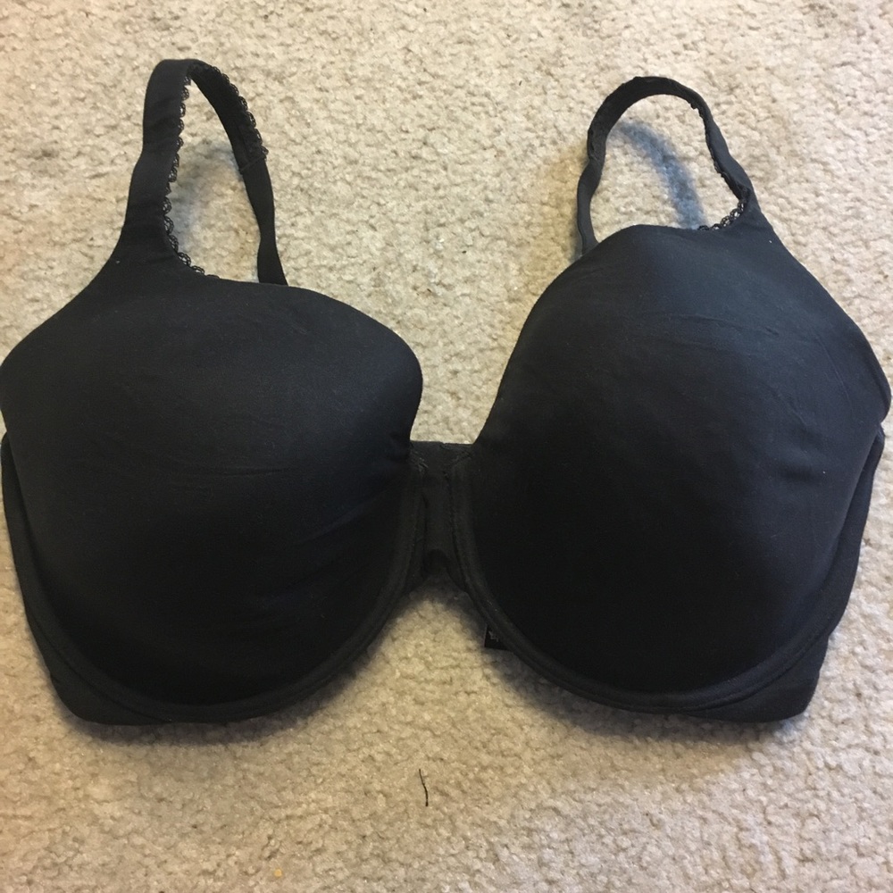 VS 36DDD lined perfect coverage bra